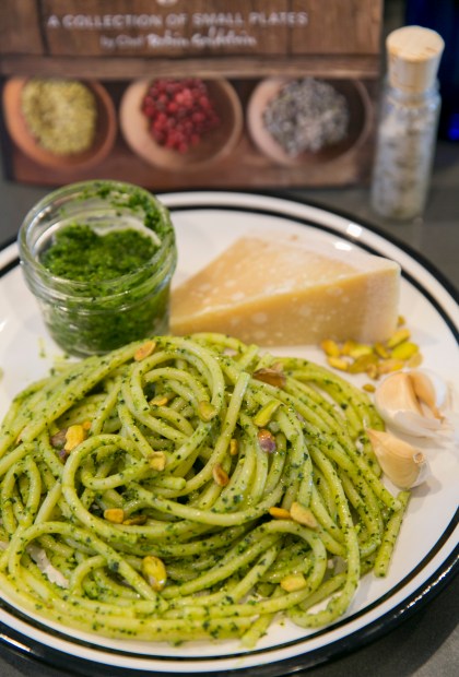 kale pesto plated1