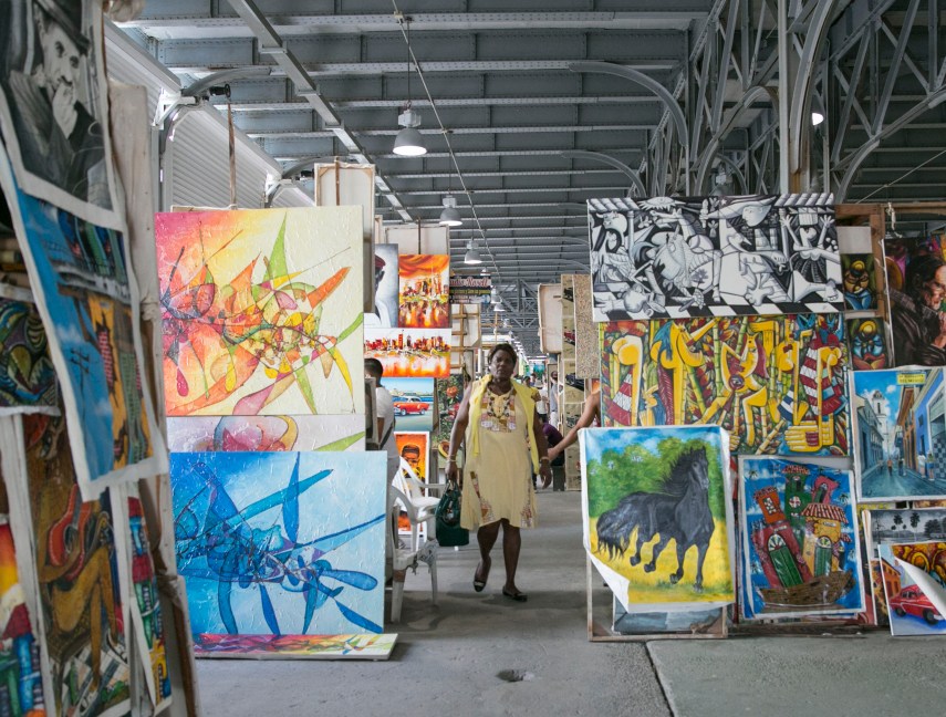 art alley at warehouse havana